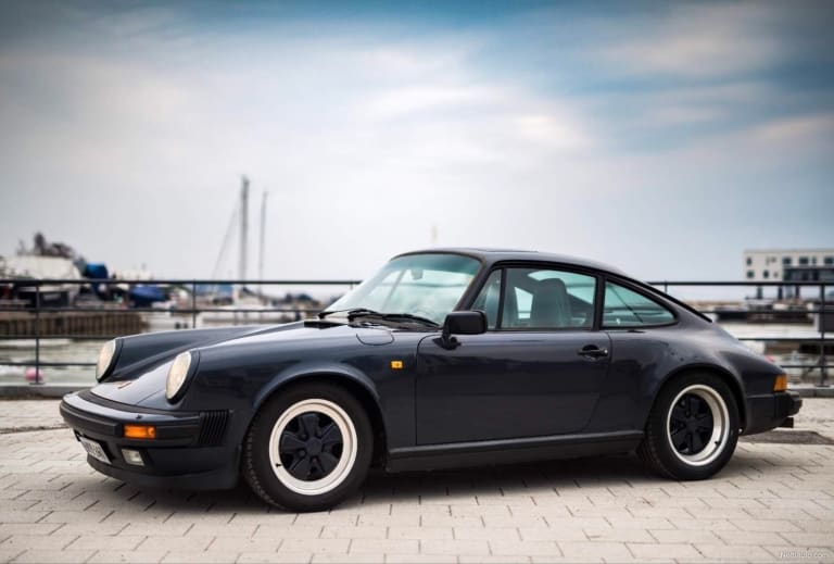 La Porsche 911 Carrera 3.2 Anniversary de Grégory