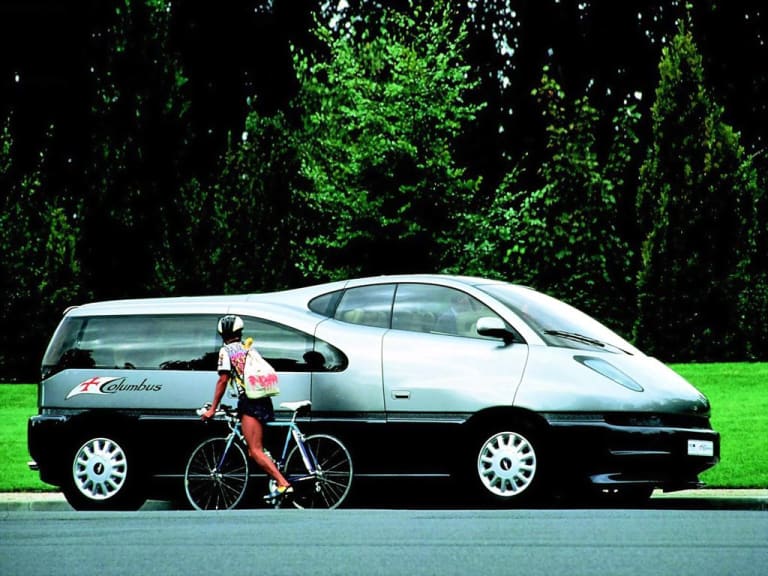 Italdesign Columbus : le monospace "business class"