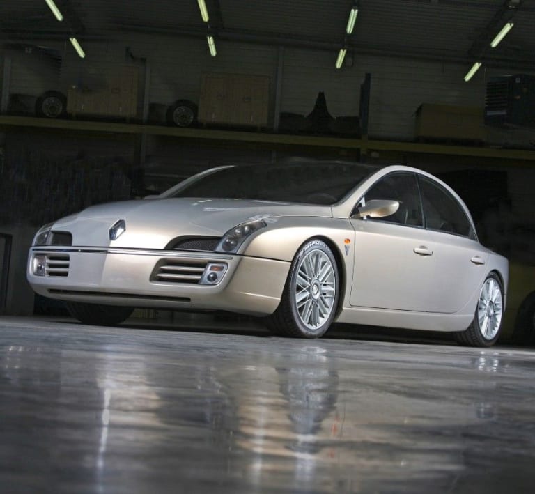 Initiale-09.jpg