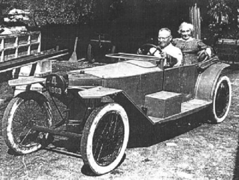 Léonce Bobrie et la Torpille : un constructeur automobile Saintongeais !