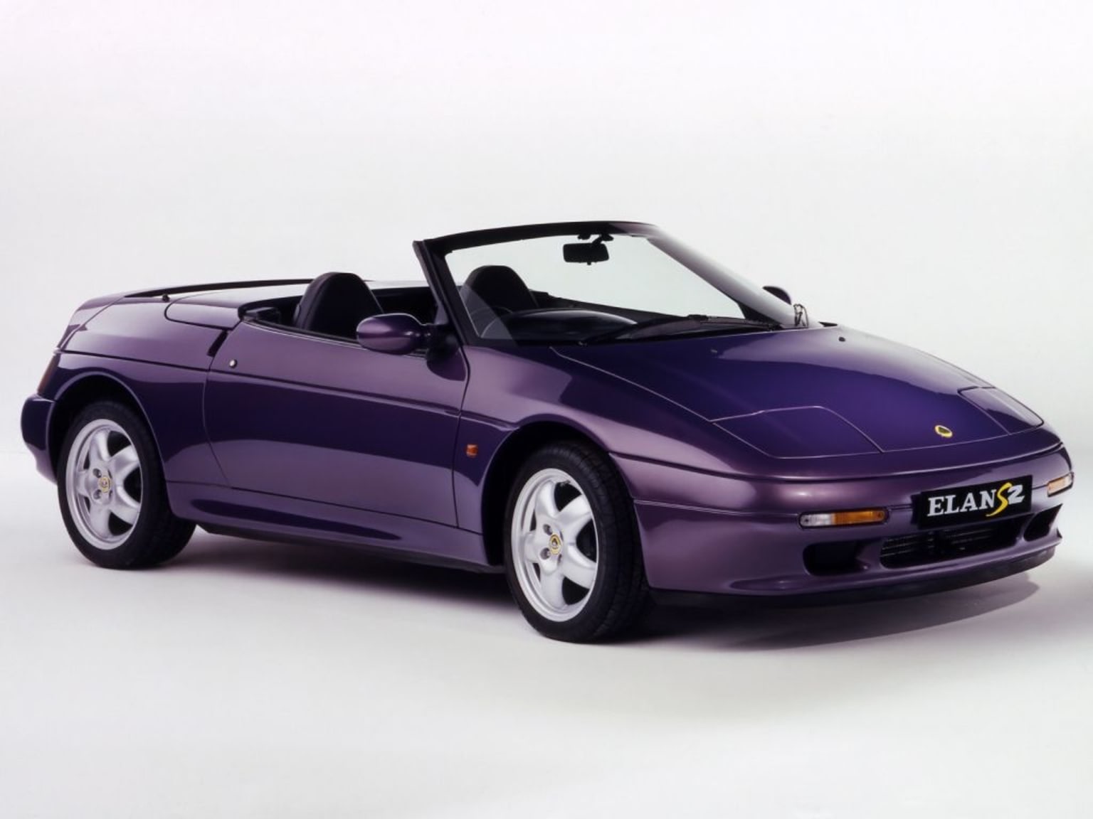 Lotus Elan M100 : la traction mal aimée !