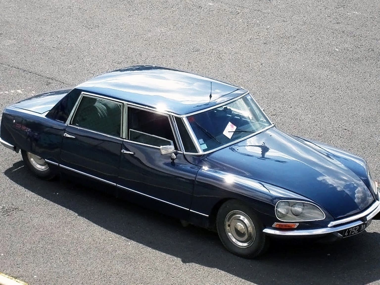 Citroën DS Lorraine Chapron : la DS façon tricorps