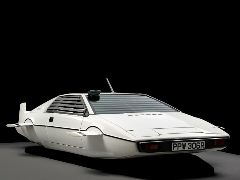 Lotus-Esprit-S1-Wet-Nellie-11.jpeg
