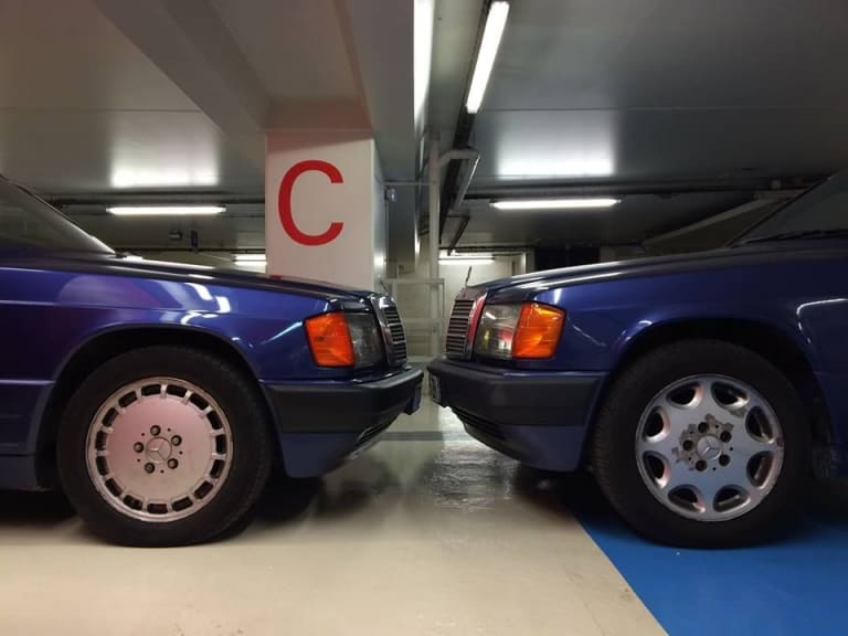 Caisse de lecteur : les Mercedes 190E Azzurro d'Alexandre