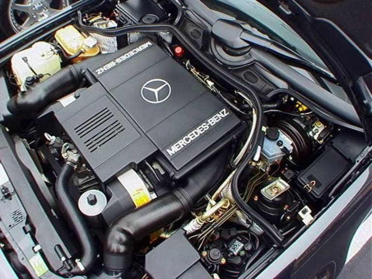 Mercedes-500-e-3.jpg