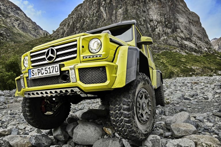Mercedes-G-500-4x4-2-2.jpg