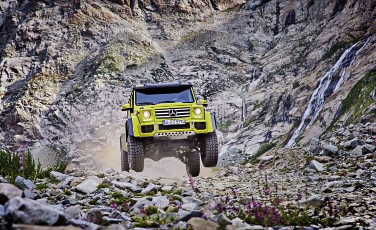 Mercedes-G-500-4x4-2-3.jpg