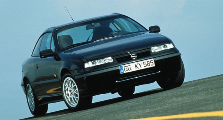 Opel Calibra : quand le blitz se lâche