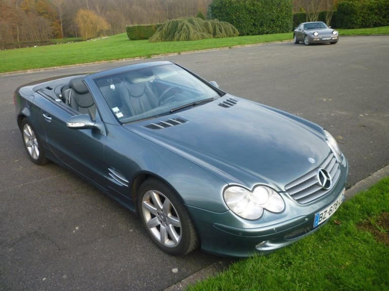 Caisse de lecteur : la Mercedes SL 500 R230 de Michel