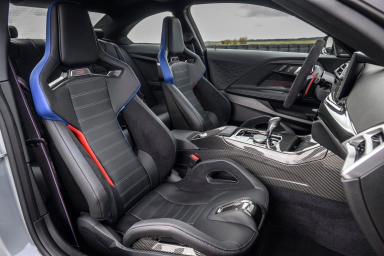 P90600895_highRes_the-new-bmw-m2-cs-scaled.jpg