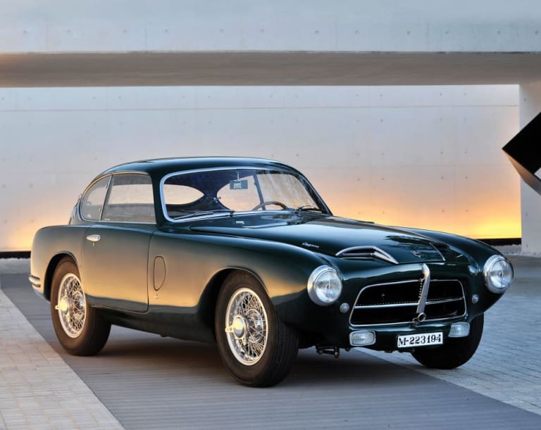 Pegaso Z102/103: cheval ailé contre cheval cabré !