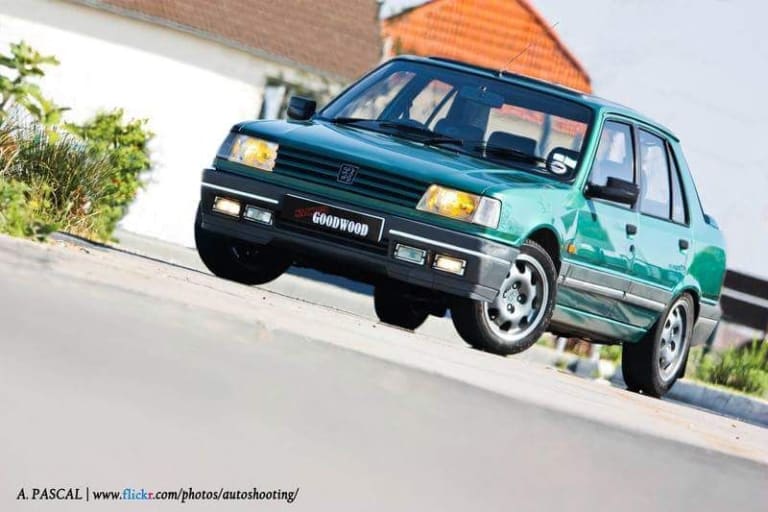 Caisse de lecteur: la Peugeot 309 GTI Goodwood d'Anthony !