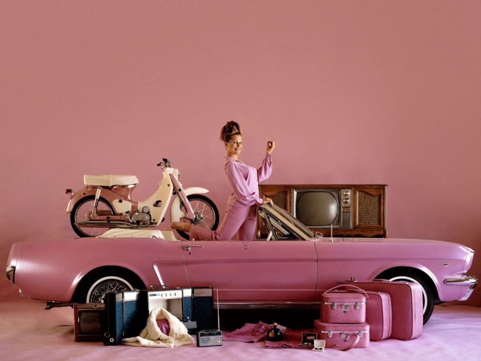 Playboy : 9 voitures désirables couleur "Playmate Pink"