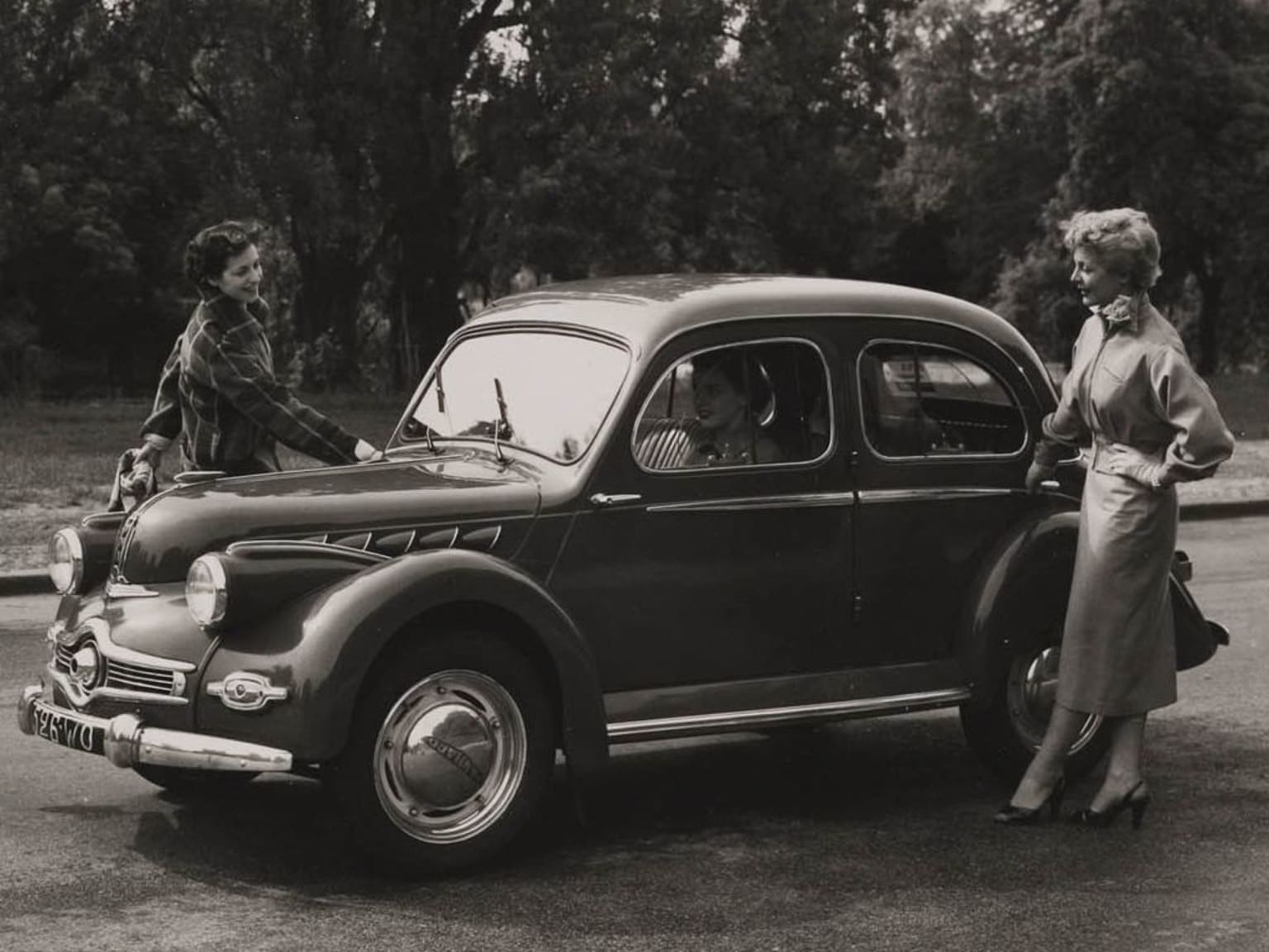 Panhard Dyna X : la berline bien commode