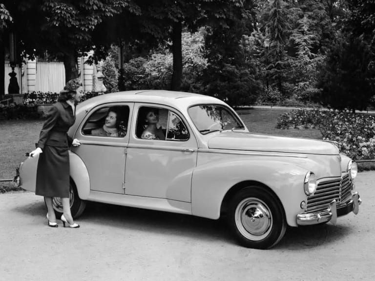 Peugeot 203 : la berline prudente