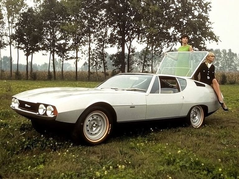Jaguar Pirana Bertone : en attendant la Lamborghini Espada