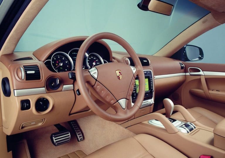 Porsche-Cayenne_Turbo-2004-1024-29-aspect-ratio-1024-721.jpg