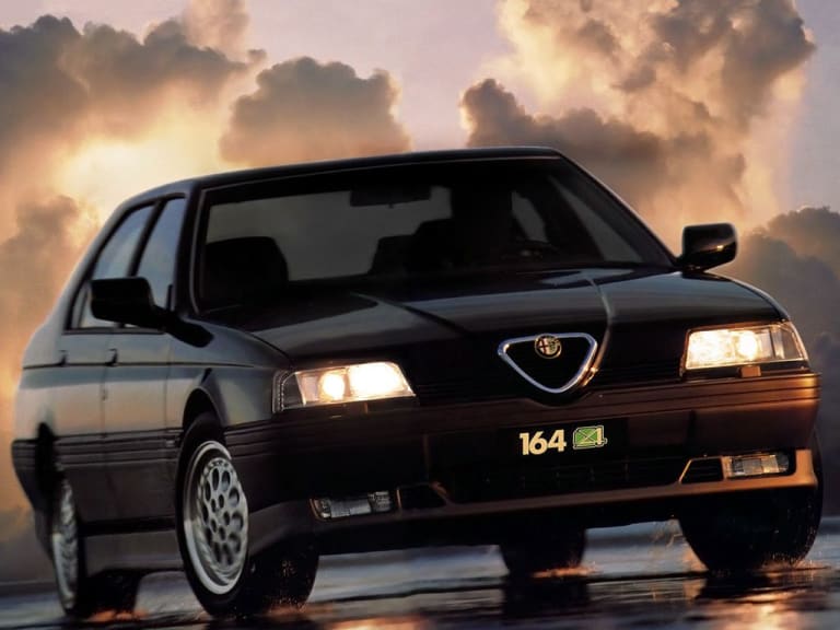 Alfa Romeo 164 Q4 : vitrine milanaise