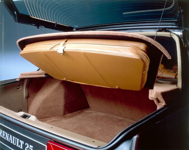 Renault 25 V6 Turbo Baccara