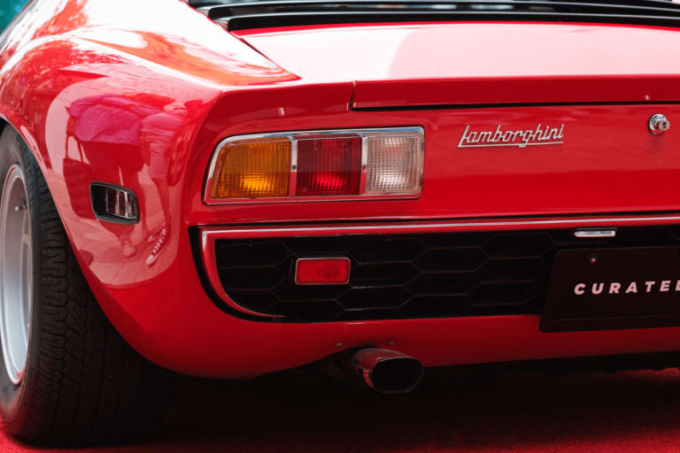 Cette Lamborghini mythique vaut 2,8 millions d’euros, mais ce n’est pas ce qui impressionne le plus