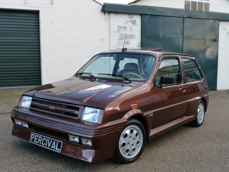 Frazer-Tickford Metro : le luxe Aston Martin à portée de bourse