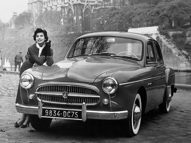 Renault Frégate : l’âge de Pierre