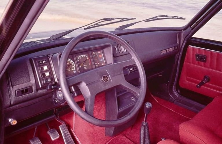 S1-renault-5-alpine-turbo-1976-1985-la-premiere-petite-bombe-polyvalente-des-17-000-eur-721330.jpg