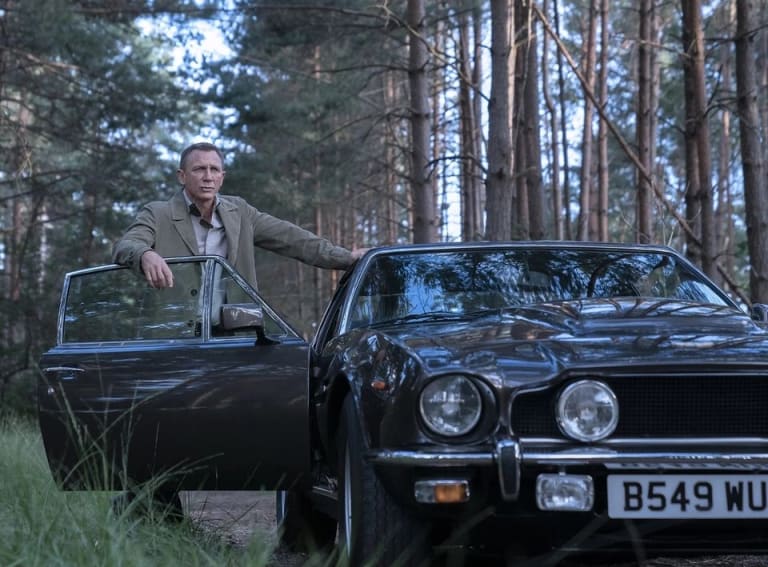 S8-les-voitures-de-mourir-peut-attendre-aux-encheres-pour-feter-les-60-ans-de-james-bond-724377.jpg