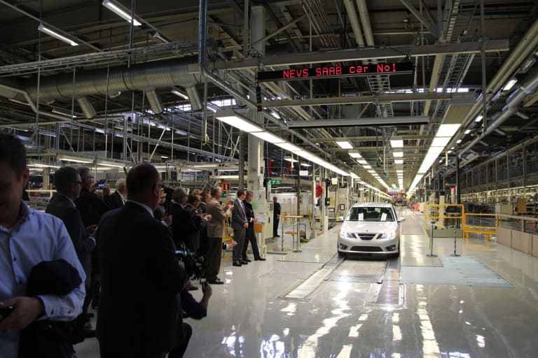 A défaut d'argent, Saab obtient du temps