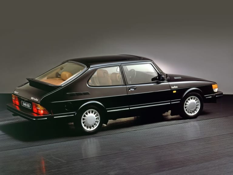 Saab-900-Classic-10.jpeg