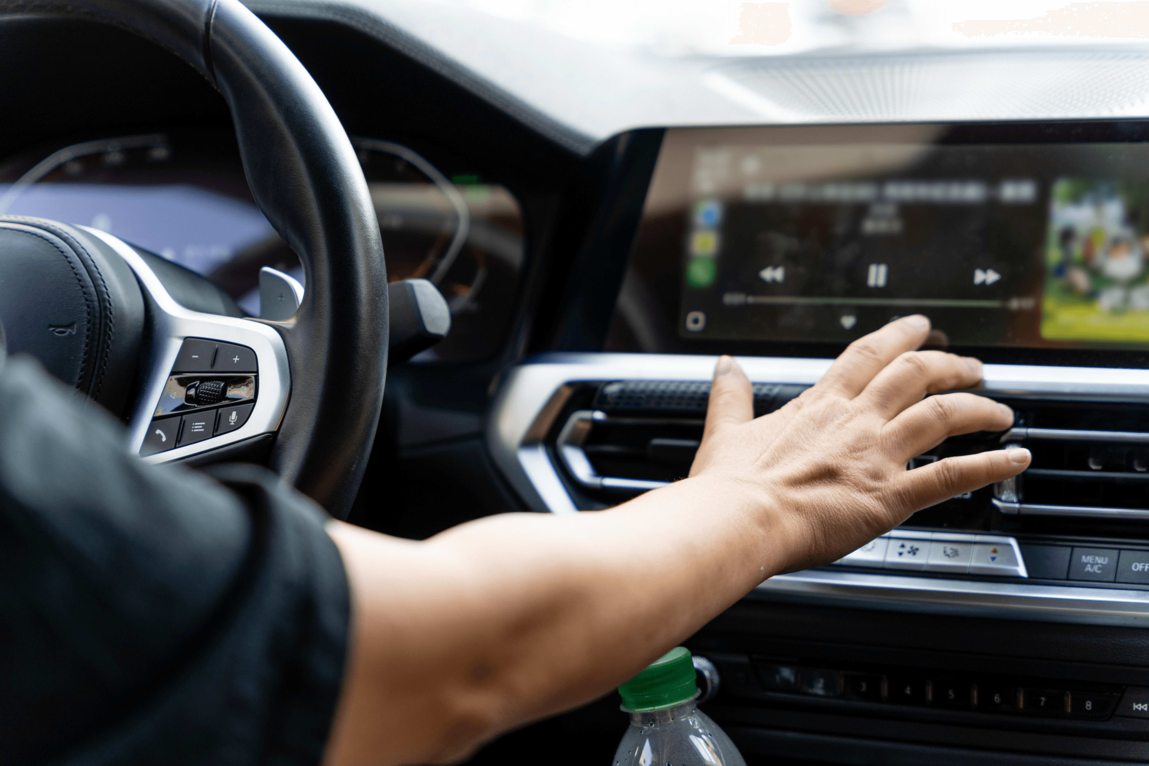 Automobile : écrans, diesel, boutons… pourquoi les constructeurs font marche arrière