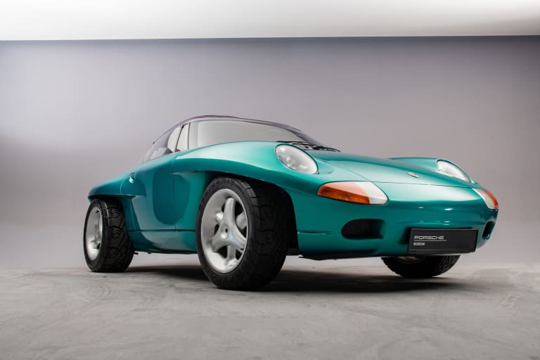 TNE200.panamericana.porsche_panamerica_by_blades_media_4-scaled-1.jpg