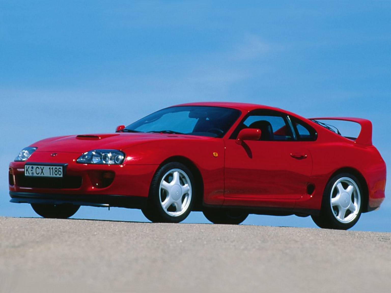 Toyota Supra A80 : moteur mythique, look atypique