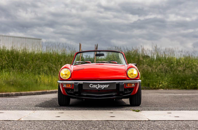 Triumph-Spitfire-Prevessin-Moens-Carjager-2-scaled.jpg