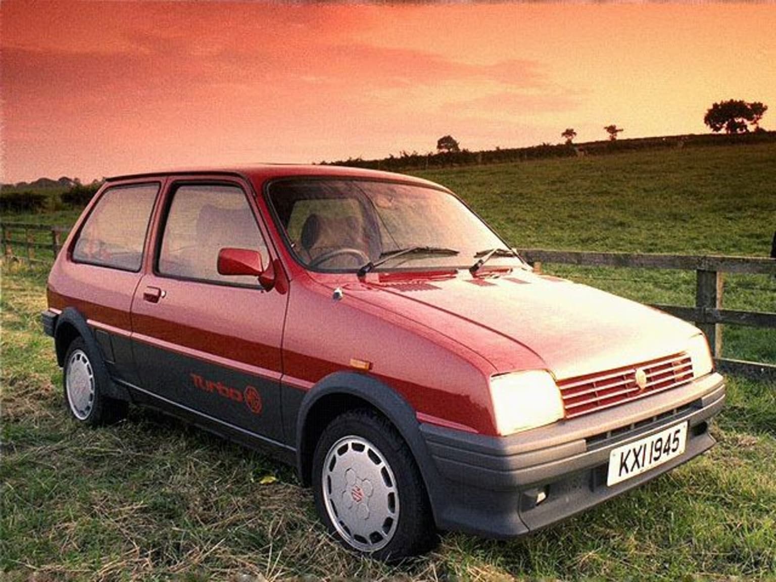 MG Metro Turbo : une alternative aux GTi ?