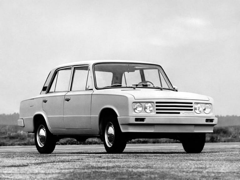 Vaz-Porsche 2103 : prélude à la Samara