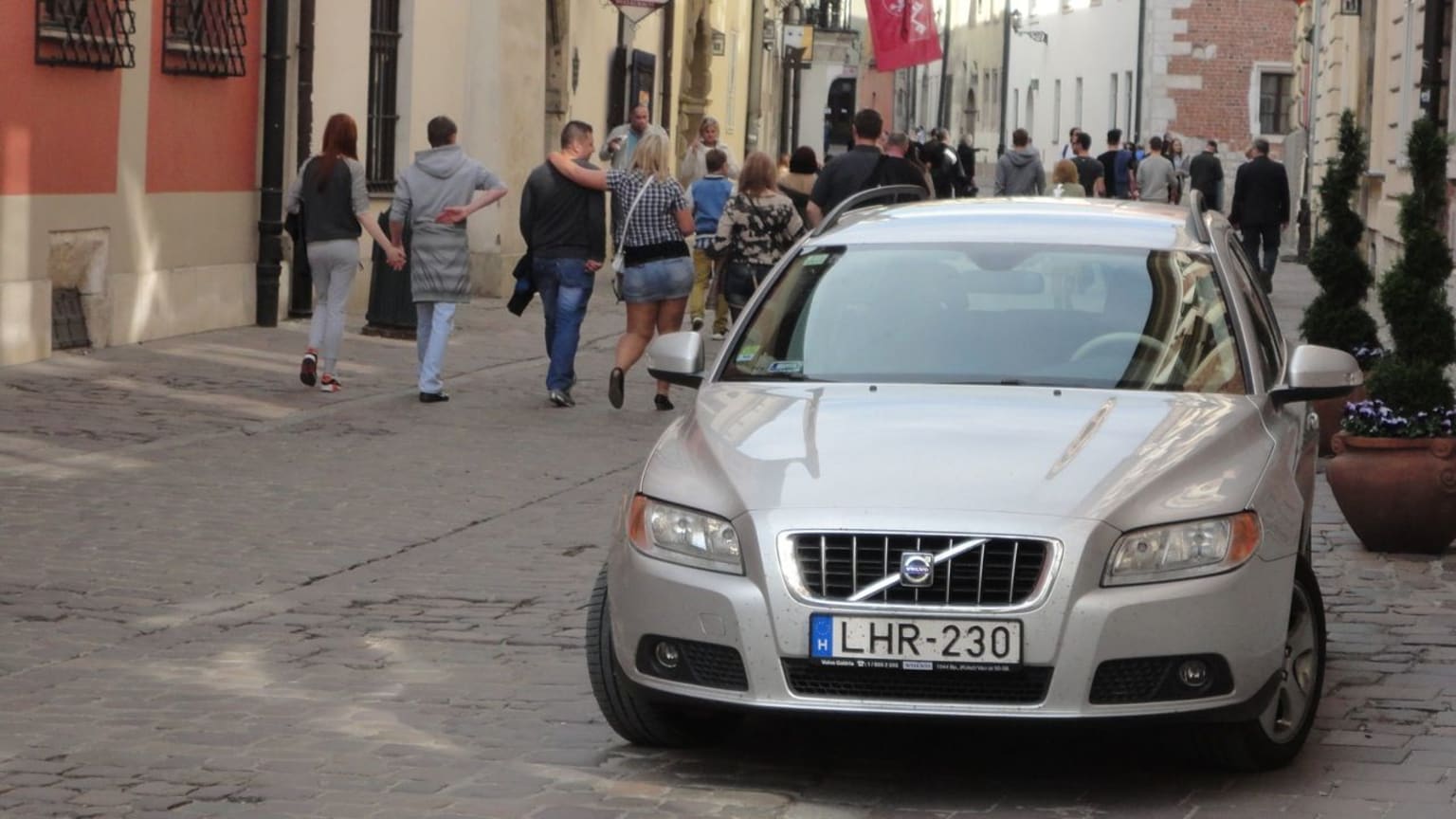 Caisses de lecteur: les Volvo V70 D5 185 AWD et XC70 D5 215 de Matthieu !