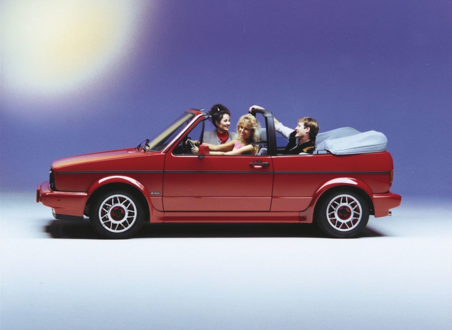 Vidéo Volkswagen Golf 1 Cabriolet GLI : l'alternative à la GTI