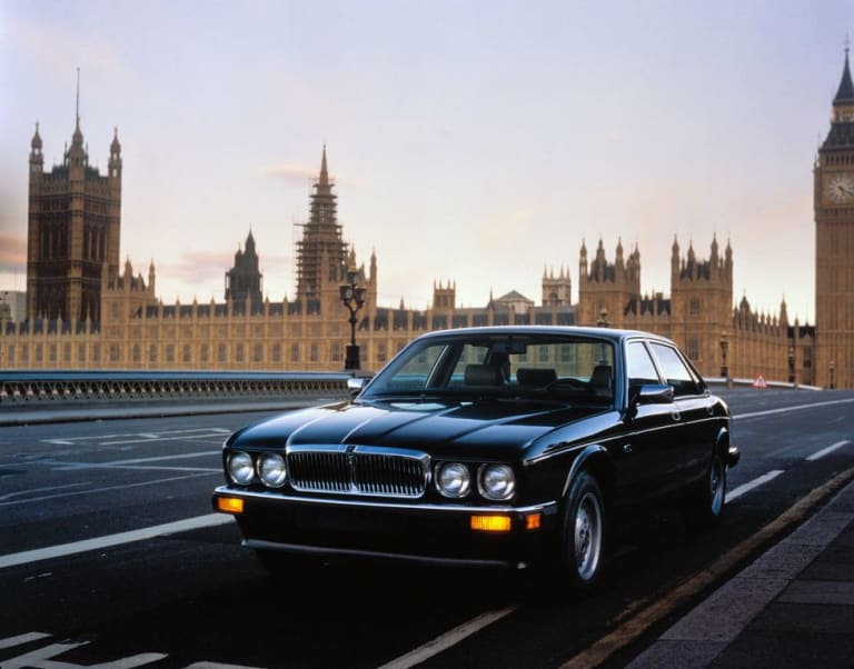 Jaguar XJ40 : le luxe enfin accessible !