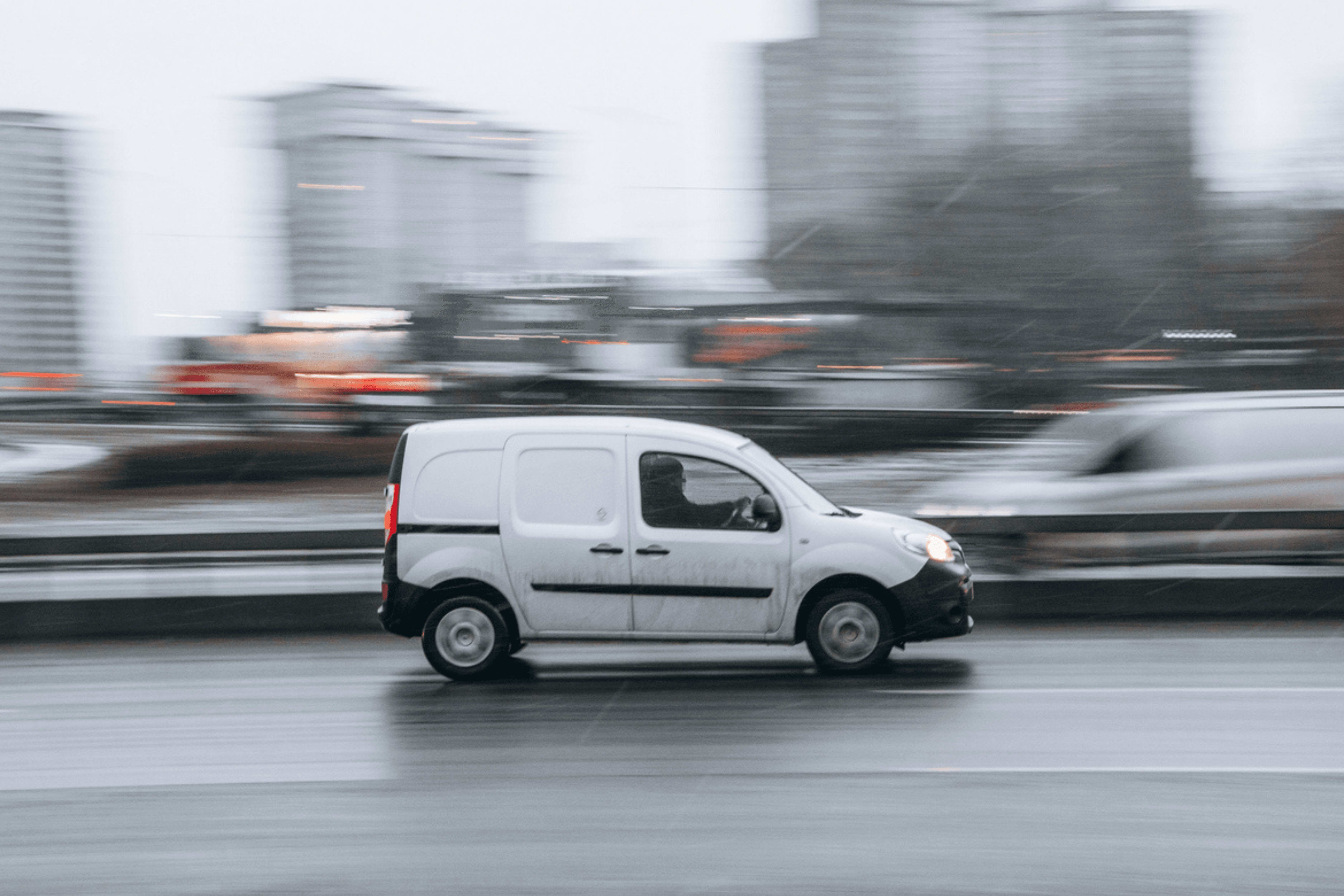 Chez nous discret, au Japon introuvable : ce Renault Kangoo s’arrache au point d’être vendu par tirage au sort