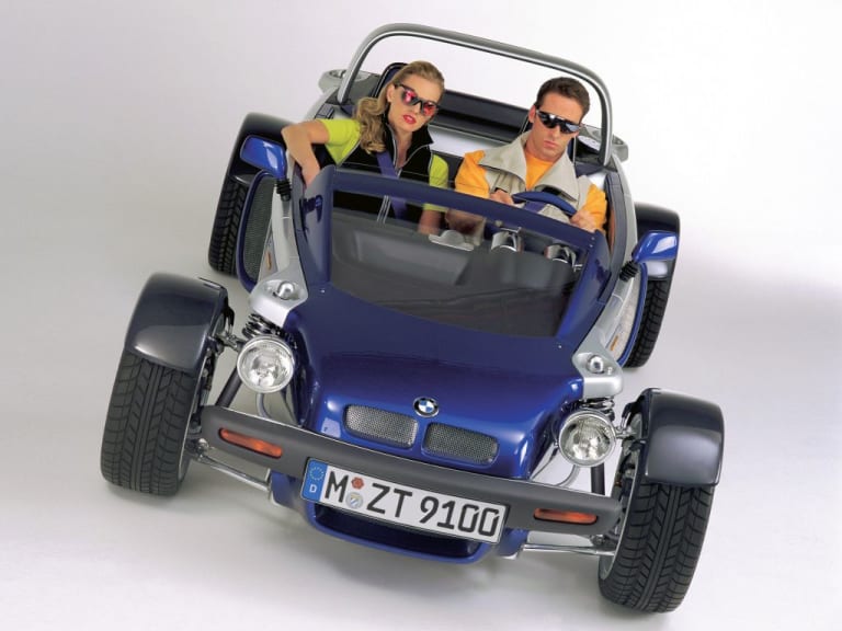 BMW Z21 Just 4/2 : roadster minimaliste à moteur de moto