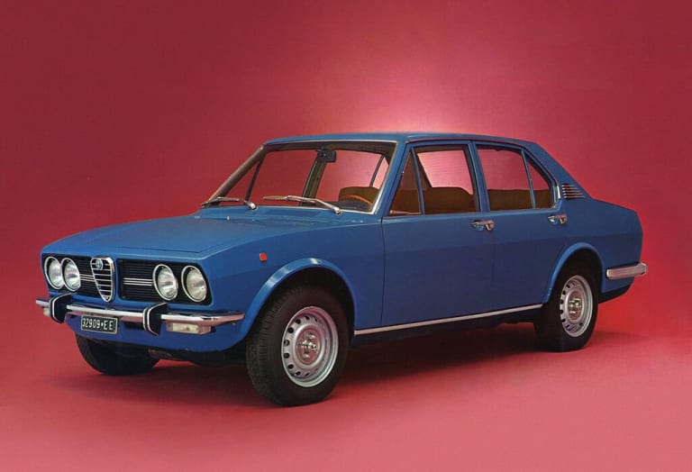 alfa-romeo_alfetta_1972_images_1-aspect-ratio-1024-698.jpg