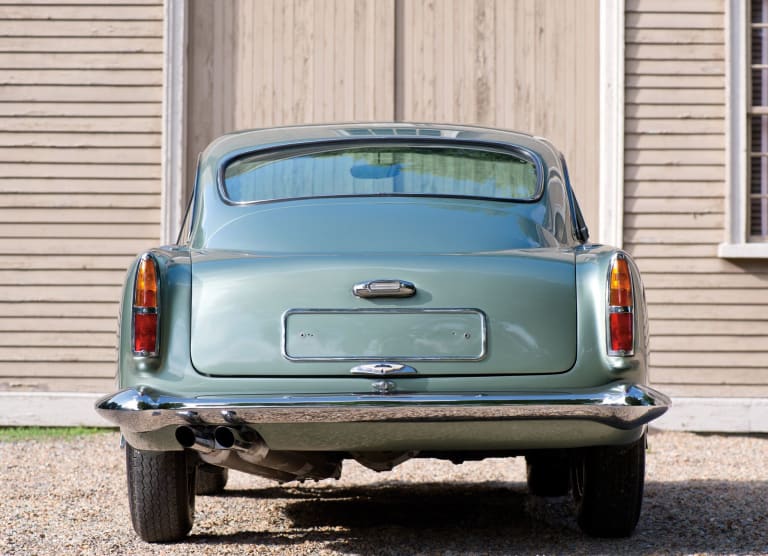 aston-martin_db4_1959_images_3-aspect-ratio-2048-1482.jpg