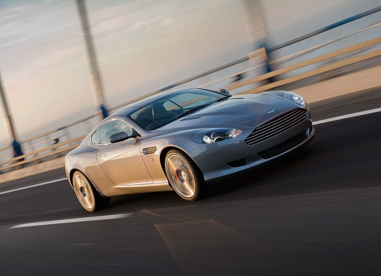 aston-martin_db9_2008_images_3-aspect-ratio-1600-1161.jpg