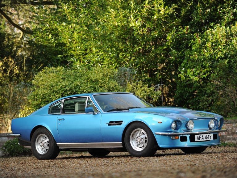 aston-martin-v8-vantage-1977-wallpaper-26e7076b2658edbd2af80f432272705f.jpg