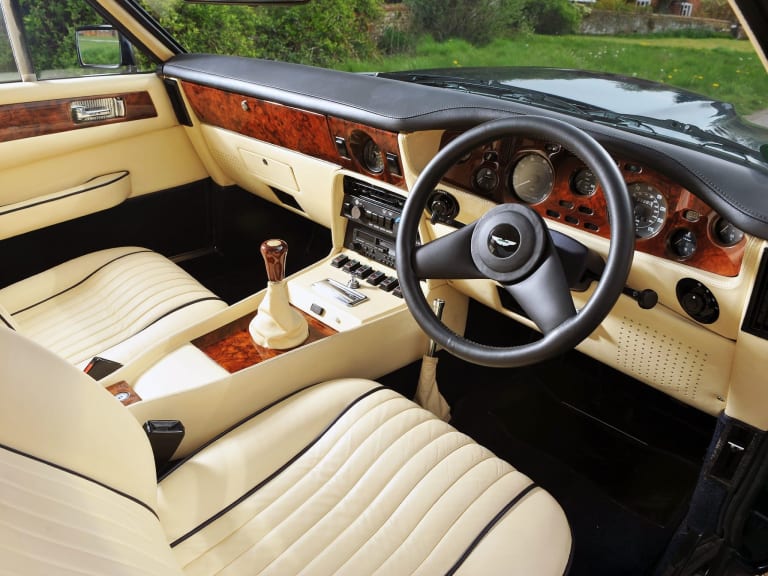 aston-martin-v8-vantage-1977-wallpaper-46e7171b66f8addd3a78dfb3e292505f.jpg