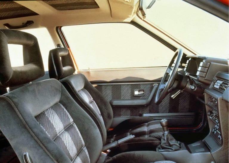 audi_quattro_1980_photos_3-aspect-ratio-1280-914.jpg
