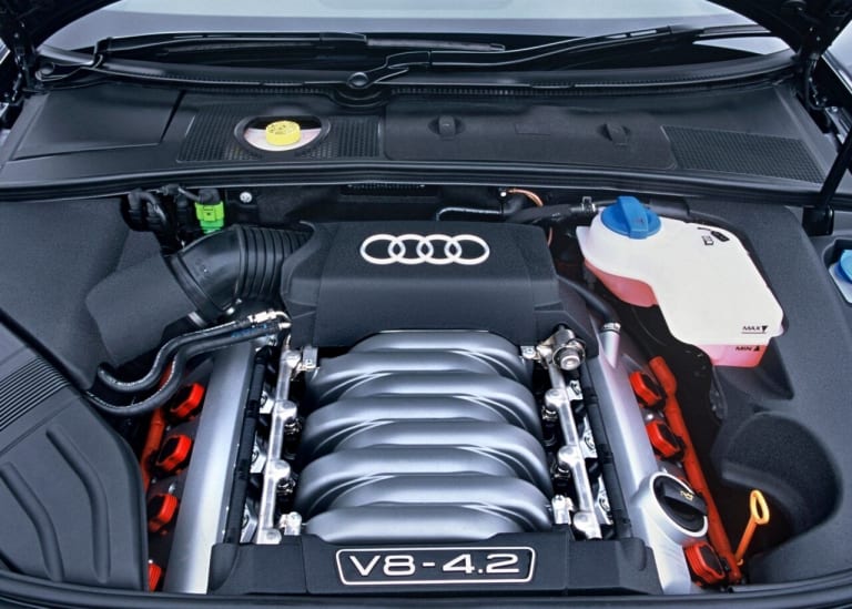 audi_rs6_2004_pictures_1-aspect-ratio-1280-915.jpg