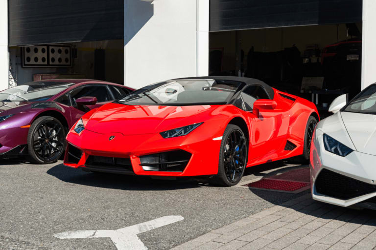 20 voitures de luxe volées en une nuit à Paris : Ferrari, Porsche, Bentley, le garage était "ultra-sécurisé"