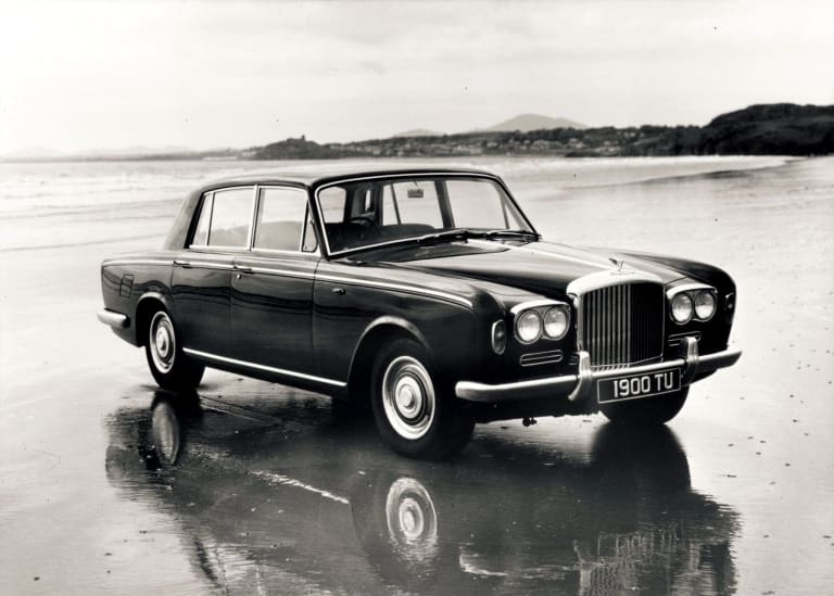 bentley_t-series_1965_photos_1-aspect-ratio-2048-1463.jpg